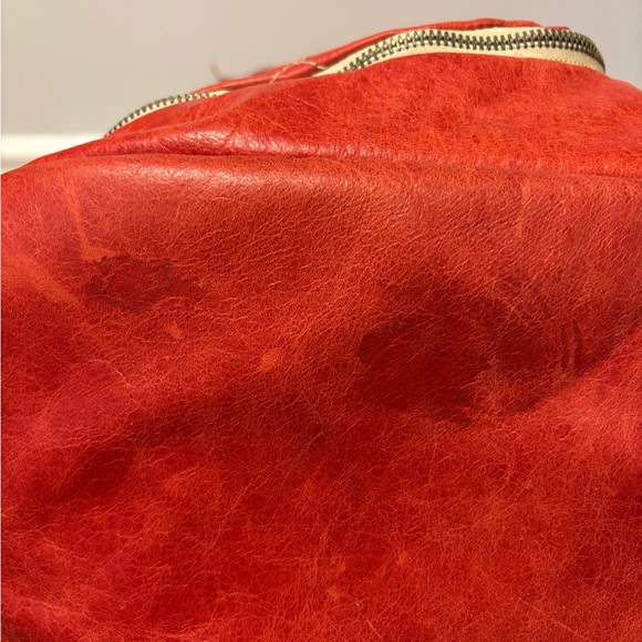 Vintage Large Red and Cream Men's‎ Leather Bag “Suncadia” Logo w/ Argile Detail - Picture 12 of 14